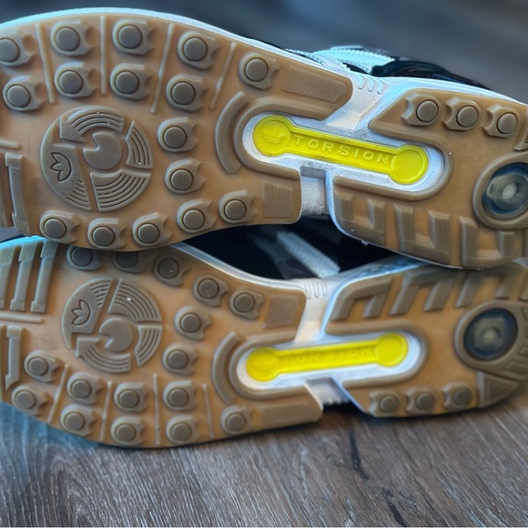 BAPE X UNDEFEATED 8000 men’s shoes - Picture 6 of 11